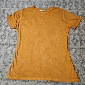 BRAND NEW, Buckle Gilded Intent Lace Up Back T-Shirt Yellow Gold Size Large